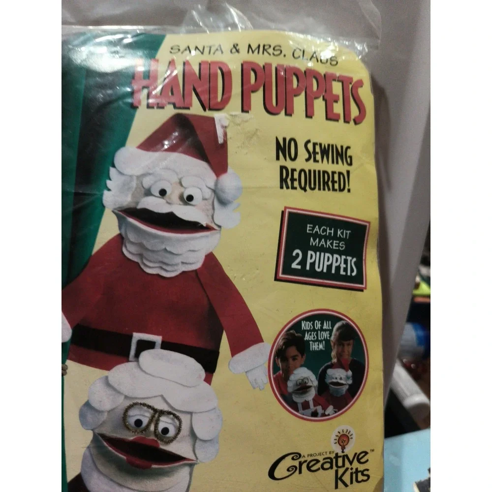 CREATIVE KIT Felt Hand Puppets (2)~Santa & Mrs. Claus, NO SEWING, NIP
